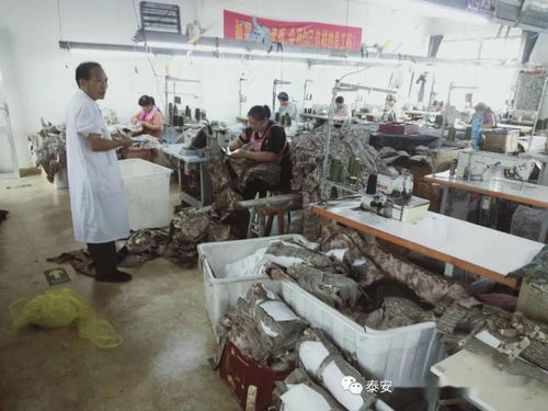 祝陽(yáng)鎮(zhèn)衛(wèi)生院在昕陽(yáng)制衣廠開展基本公共衛(wèi)生服務(wù)大講堂及美術(shù)輔導(dǎo)服務(wù)